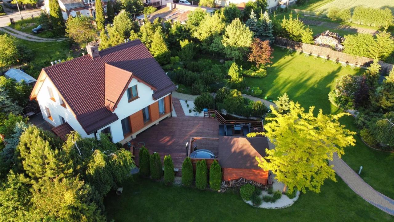 Villa Dom Ogrodem Otulony Bakalarzewo Exterior foto